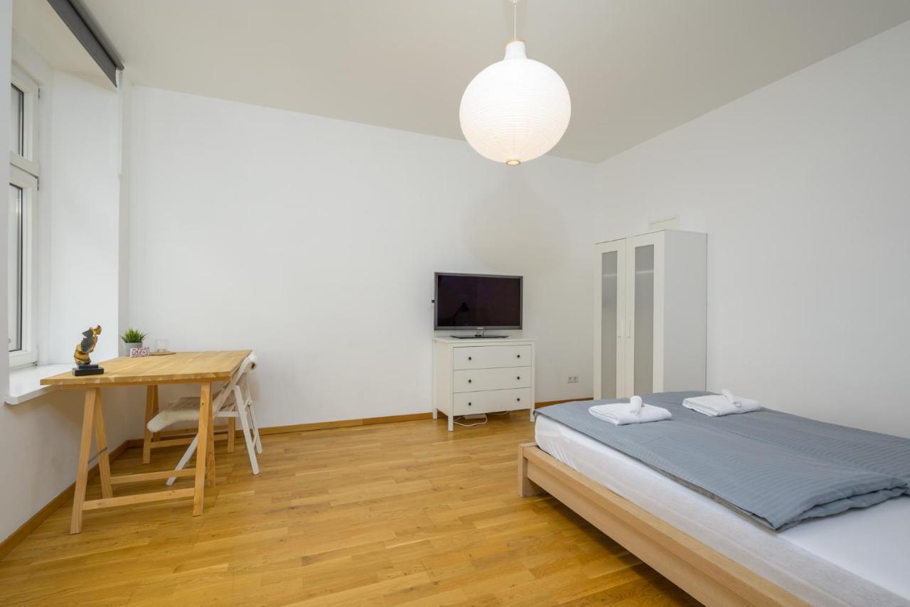 Arbio I Retro Apart Near Leipzig Hauptbahnhof Buitenkant foto